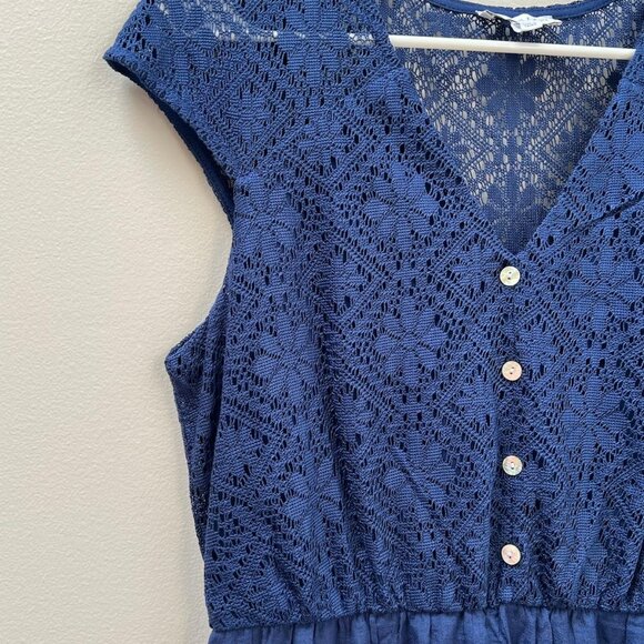 Navy Lace Button-Front Maxi Dress – Sleeveless - Picture 3 of 7